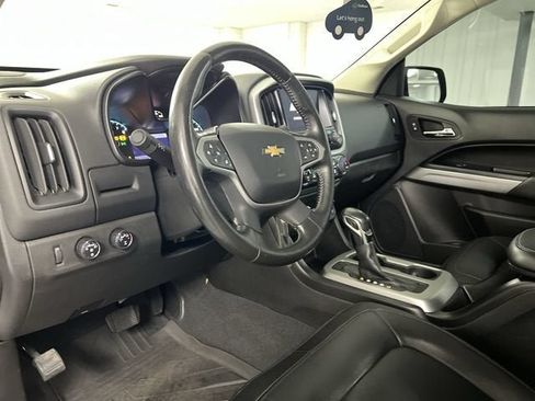 Certified 2022 Chevrolet Colorado LT w/ Luxury Package AWD/4WD image 10