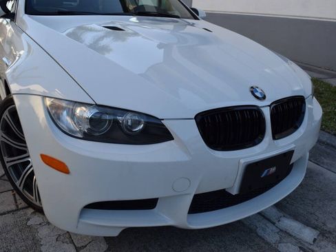 Used 2011 BMW M3 Convertible RWD image 10