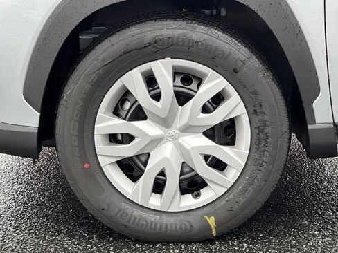 New 2026 Toyota Corolla Cross L image 32