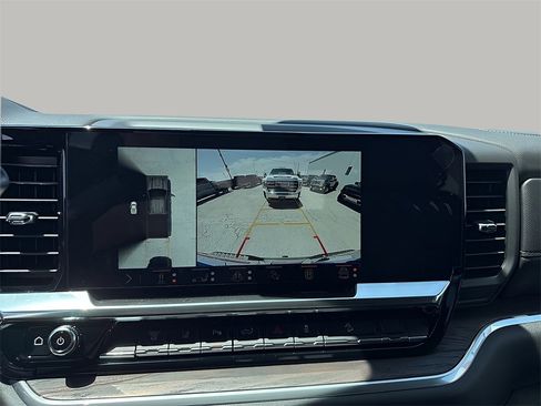 New 2025 GMC Sierra 2500 SLT w/ Texas SLT Premium Package image 19