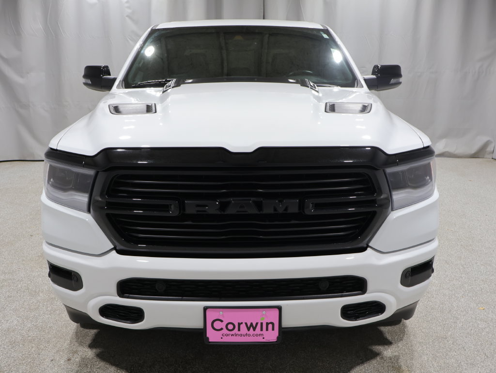 Used 2024 RAM 1500 Laramie AWD/4WD image 9