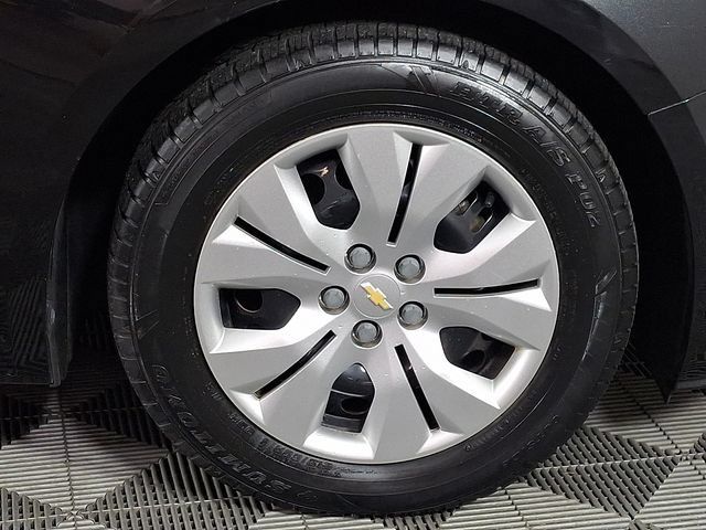 Used 2013 Chevrolet Cruze LS FWD image 10
