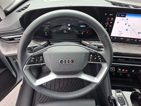 New 2025 Audi Q5 Premium Plus image 18