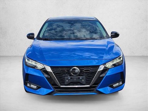 Used 2021 Nissan Sentra SR FWD image 2