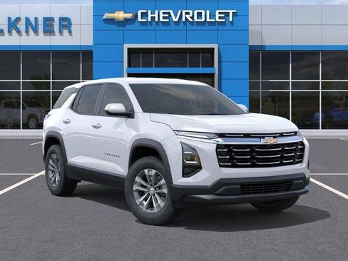 New 2026 Chevrolet Equinox LT AWD/4WD image 7