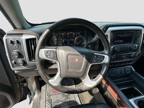 Used 2017 GMC Sierra 1500 SLT w/ Suspension Package, Off-Road AWD/4WD image 9