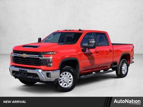 Used 2025 Chevrolet Silverado 2500 LT w/ Safety Package AWD/4WD image 1
