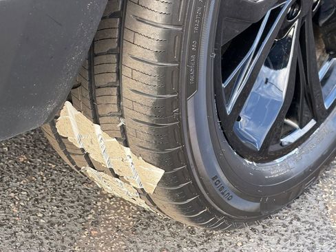 Certified 2023 Ford Explorer XLT w/ Equipment Group 202A image 23