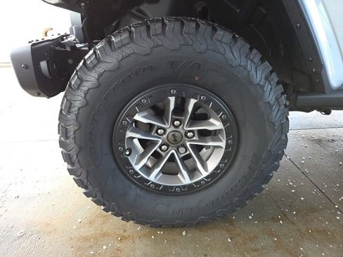 Used 2024 Jeep Wrangler Unlimited Rubicon 392 image 79