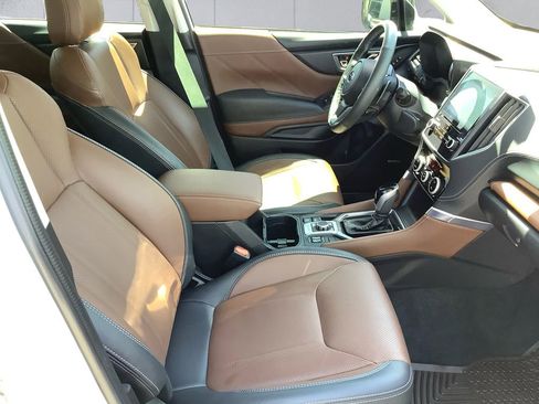 Used 2023 Subaru Forester Touring AWD/4WD image 13