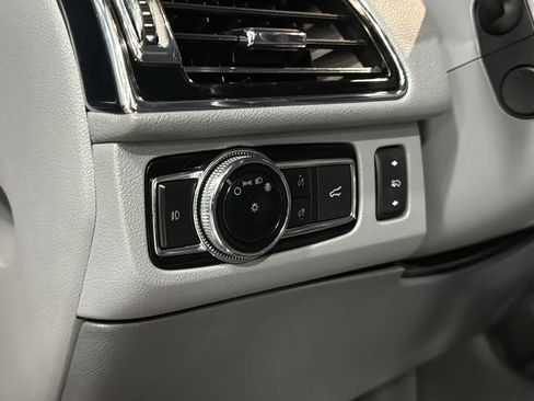Used 2020 Lincoln Navigator Reserve w/ Equipment Group 208A Reserve AWD/4WD image 22