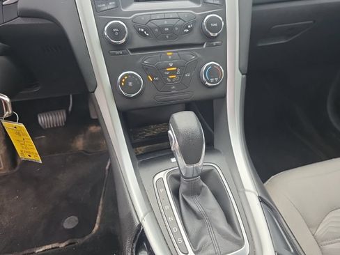 Used 2016 Ford Fusion S FWD image 16