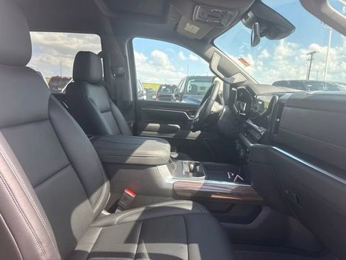 Used 2026 Chevrolet Silverado 2500 LT w/ Trail Boss Package AWD/4WD image 5