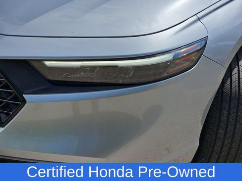 Used 2023 Honda Accord EX image 29