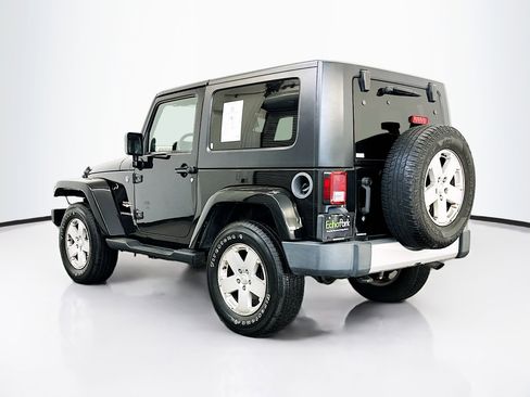 Used 2010 Jeep Wrangler Sahara image 5