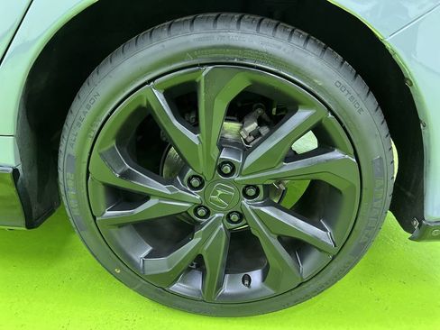 Used 2019 Honda Civic Sport image 15