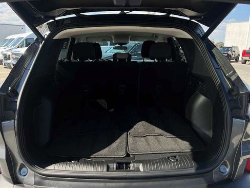 Certified 2021 Ford Escape SE w/ SE Sport Appearance Package image 4