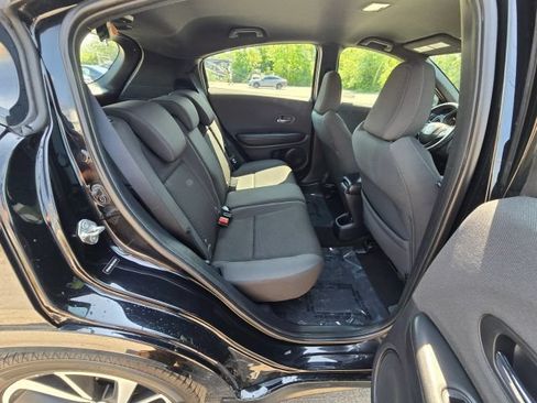 Used 2019 Honda HR-V Sport image 13