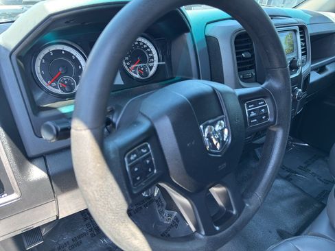 Used 2017 RAM 1500 Tradesman RWD image 13