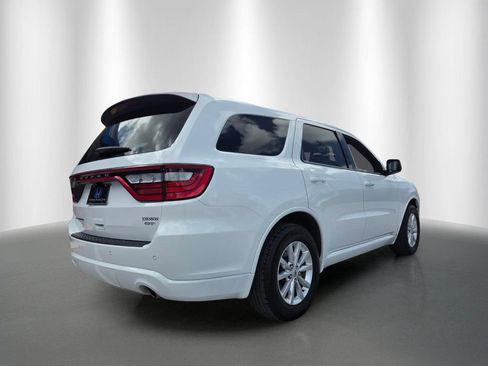 Used 2025 Dodge Durango GT RWD image 3