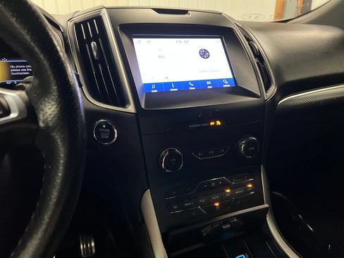 Used 2020 Ford Edge ST-Line w/ Cold Weather Package AWD/4WD image 21