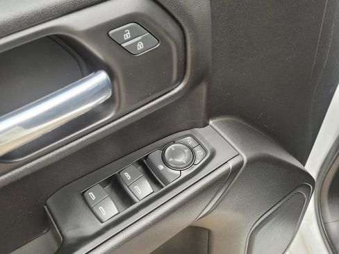 Used 2022 Chevrolet Silverado 1500 Custom image 20
