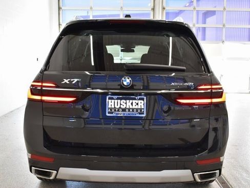 New 2026 BMW X7 xDrive40i image 11