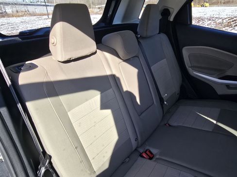 Used 2020 Ford EcoSport S image 16