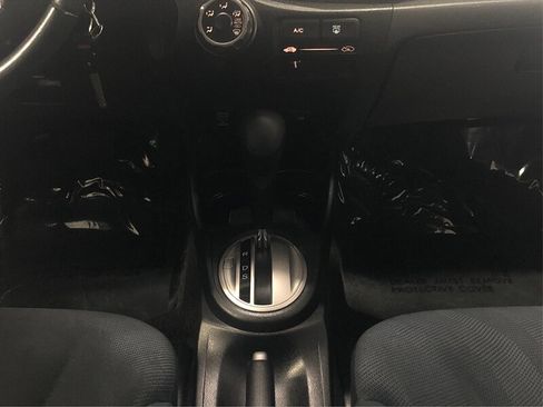 Used 2009 Honda Fit Sport image 23