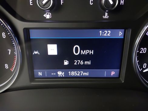 Used 2024 Buick Enclave Essence w/ Experience Buick Package image 20