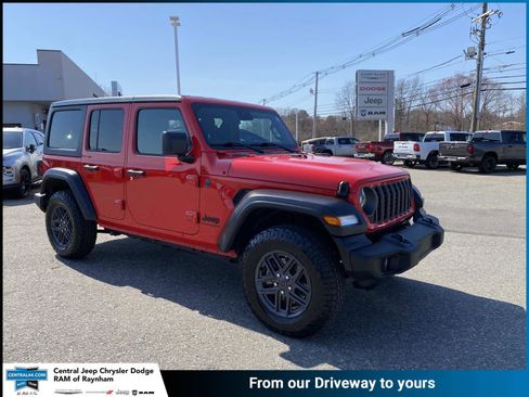 Certified 2025 Jeep Wrangler Unlimited Sport AWD/4WD image 1