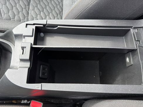 Used 2018 Chevrolet Equinox LT w/ Sun & Infotainment Package image 20