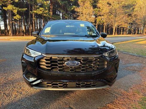 Used 2024 Ford Escape ST-Line w/ Tech Pack #1 image 8