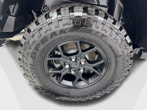 Used 2024 Jeep Wrangler Willys image 89