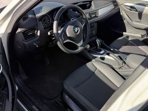 Used 2015 BMW X1 xDrive28i image 3