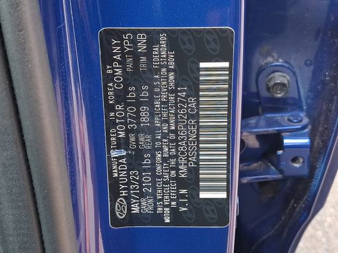 Certified 2023 Hyundai Venue Limited FWD image 27