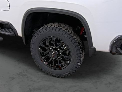 New 2026 Chevrolet Silverado 2500 LTZ w/ Trail Boss Package image 9
