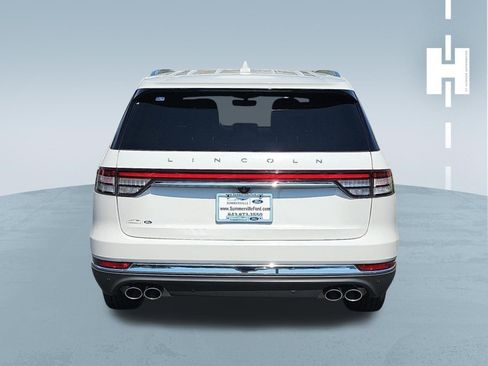 Used 2023 Lincoln Aviator Reserve image 3