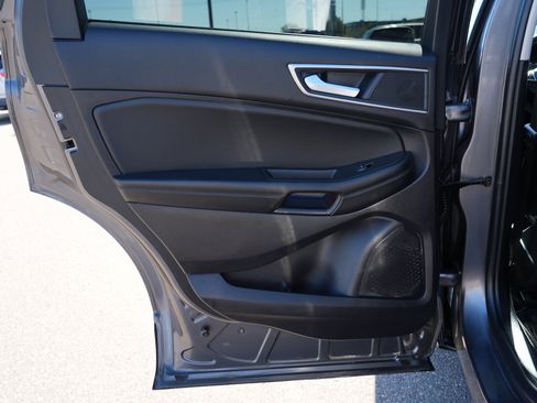Used 2021 Ford Edge SEL w/ Convenience Package AWD/4WD image 19