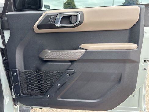 Used 2023 Ford Bronco Wildtrak AWD/4WD image 12