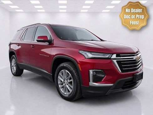 Used 2023 Chevrolet Traverse LT AWD/4WD image 1