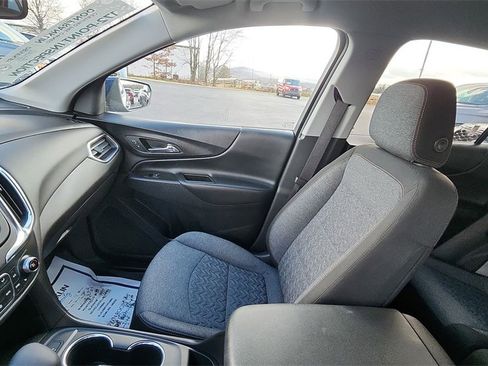 Used 2023 Chevrolet Equinox LT image 11