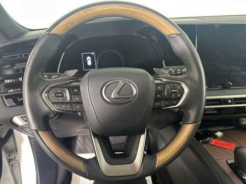 Used 2023 Lexus RX 350 Premium w/ Accessory Package AWD/4WD image 15