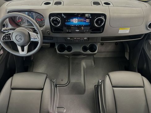 Used 2024 Mercedes-Benz Sprinter 144 Cargo image 14