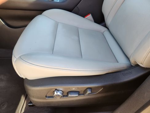 Certified 2023 Cadillac XT4 Premium Luxury w/ Technology Package image 24