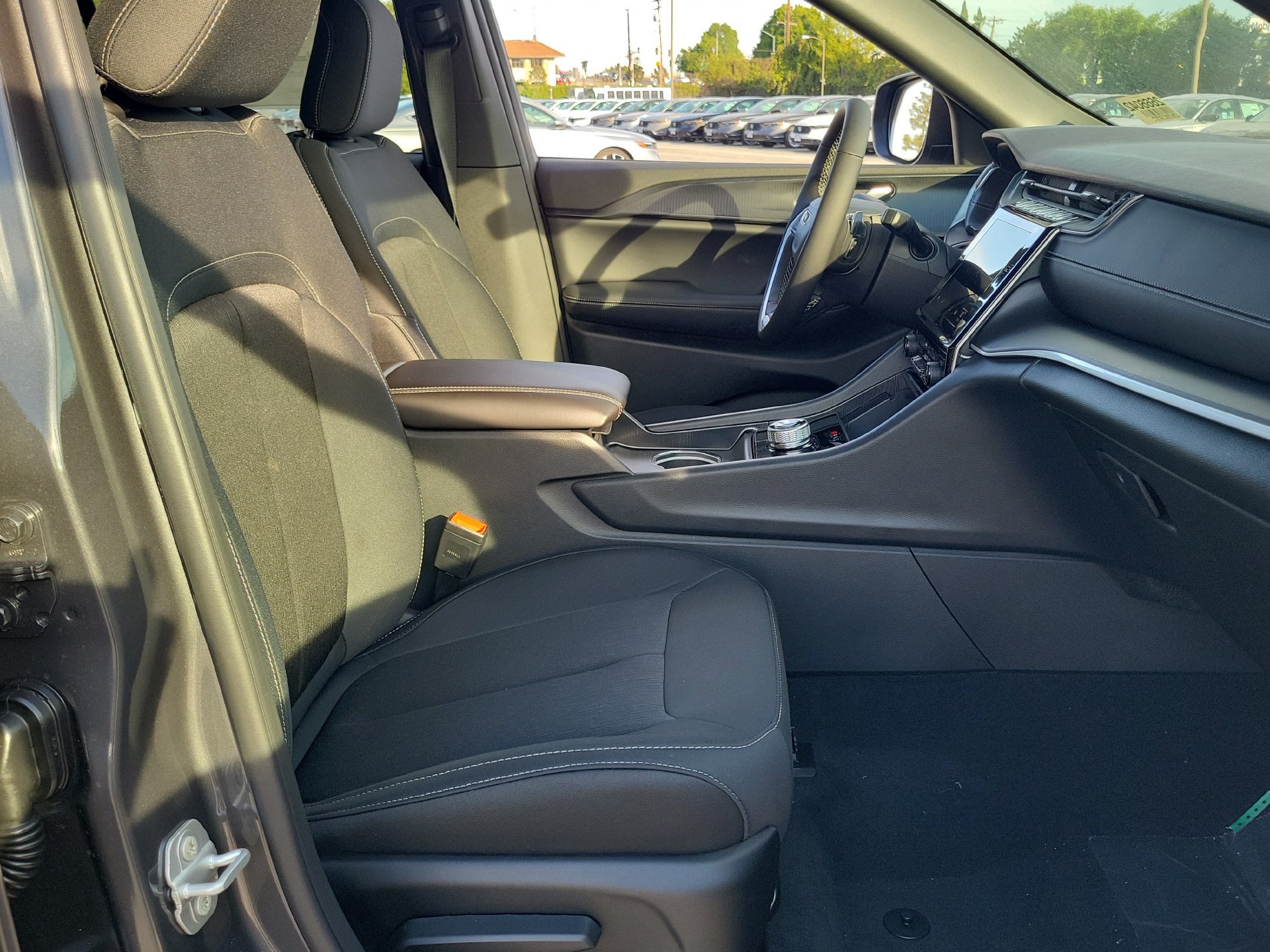New 2026 Jeep Grand Cherokee Laredo X AWD/4WD image 14