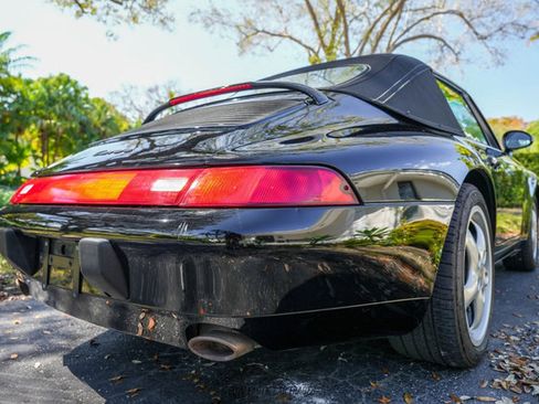 Used 1995 Porsche 911 Carrera image 72