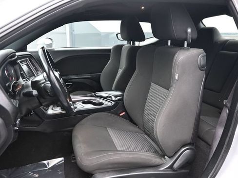 Used 2023 Dodge Challenger GT RWD image 4