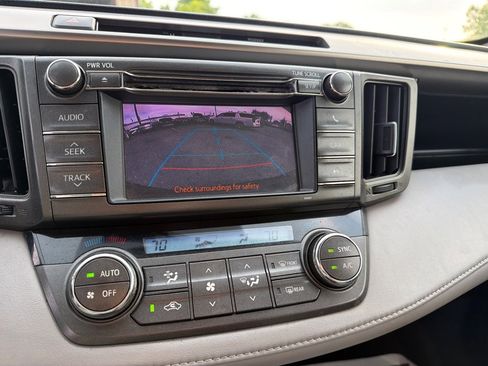 Used 2013 Toyota RAV4 XLE image 34