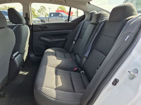 Used 2025 Nissan Altima 2.5 SV FWD image 18